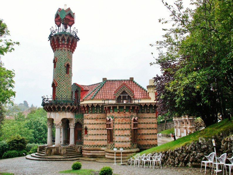 Comillas   Capricho de Antonio Gaudí
